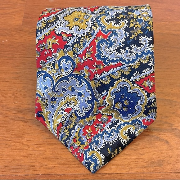 LIEBERT ~ Vintage 1970s Wide Paisley Neck Tie ~ All Silk - Picture 1 of 6